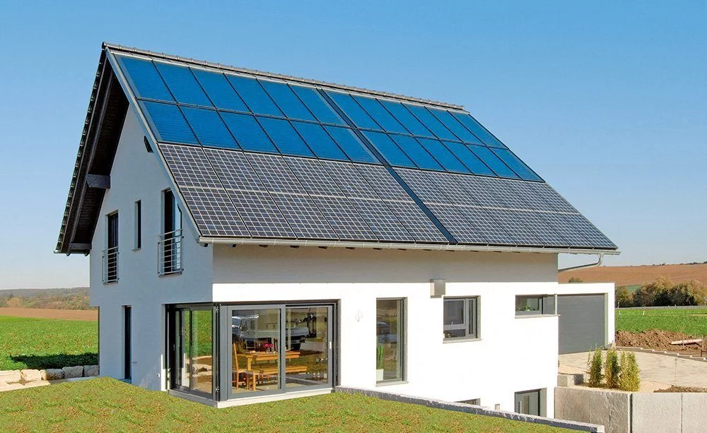 referencias de casas con fotovoltaica